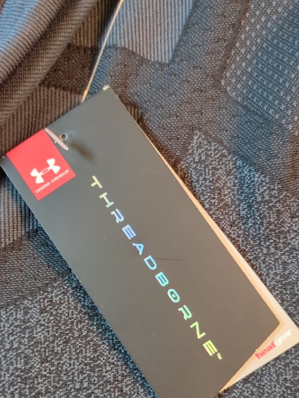 Under Armour Black & Gray Cowl-Neck Performance Pullover Heat Gear - Picture 7 of 14